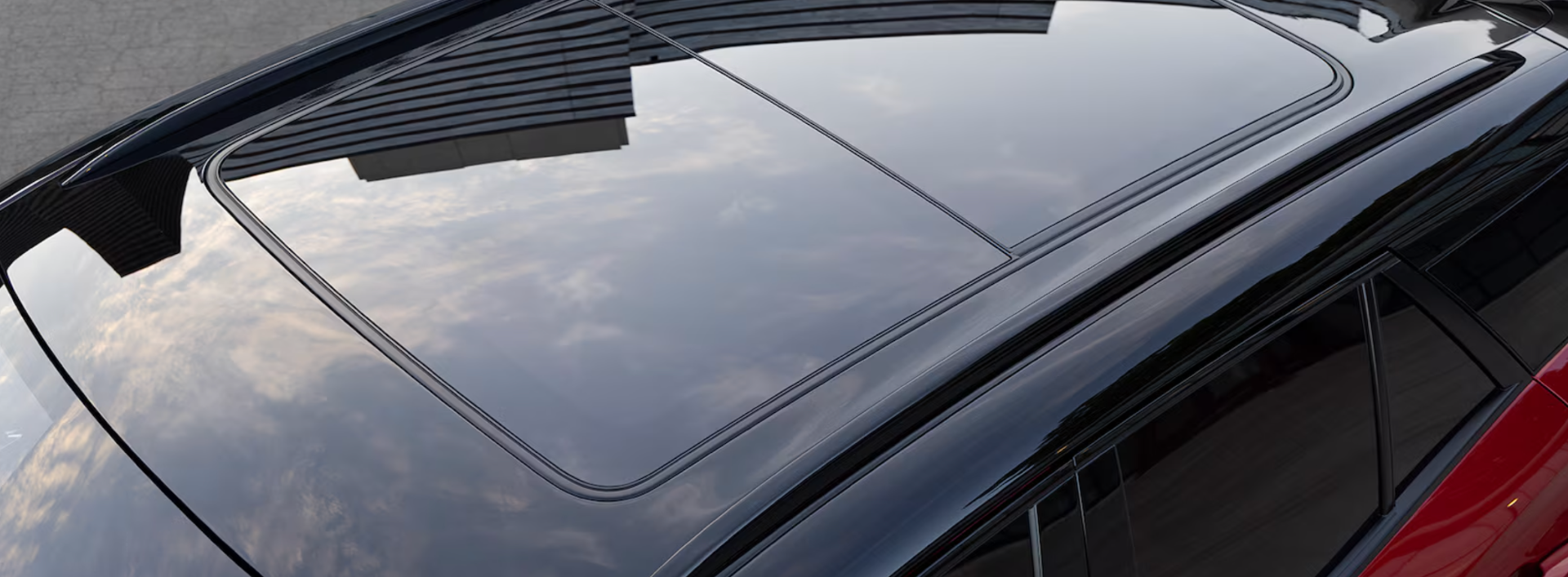 Panoramic sunroof. Vehicle panoramic sunroof. 2024 Chevrolet Blazer EV panoramic sunroof.