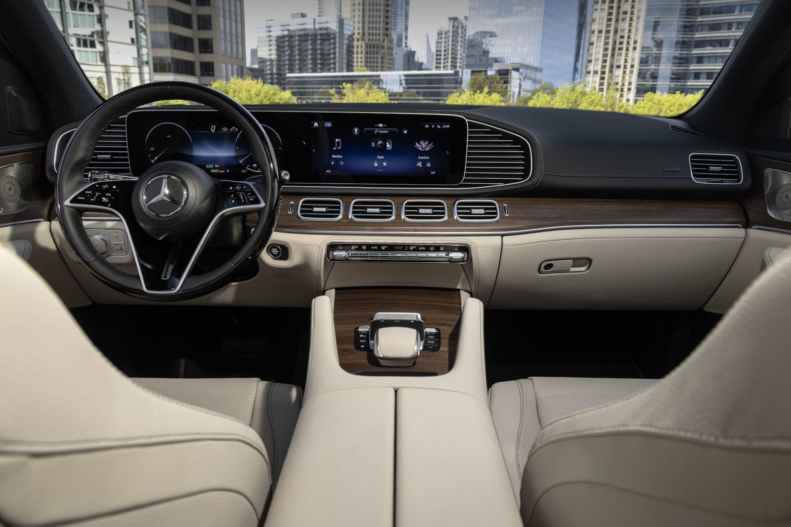 2026 Mercedes-Benz GLE-Class - interior view of the 2026 Mercedes-Benz GLE-Class dashboard and infotainment system from between the front seats - Mercedes-Benz Brampton - New car dealership in Brampton, Ontario