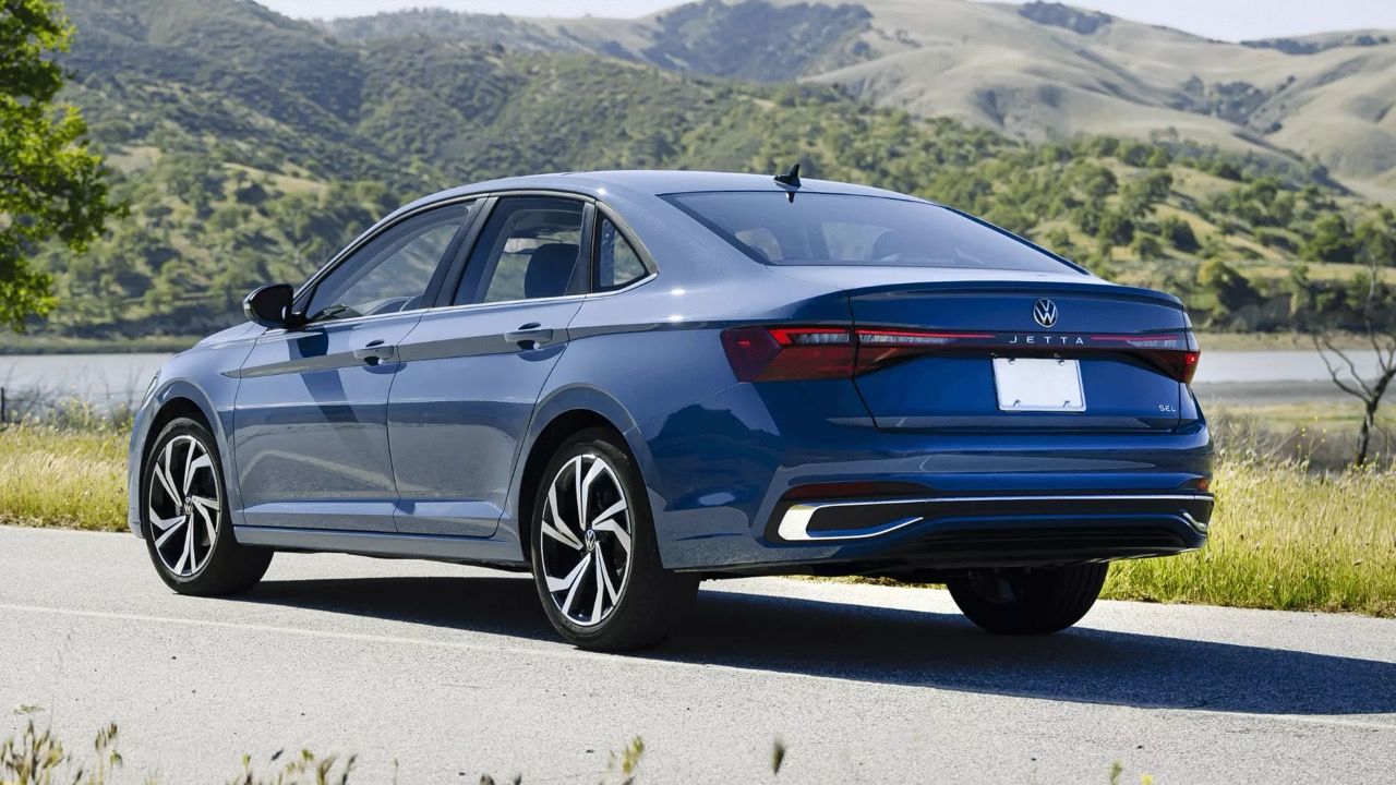 2026 Volkswagen Jetta exterior design and city-friendly sedan size in Edmonton