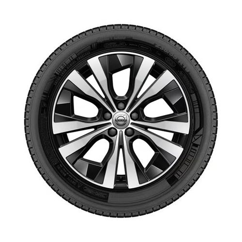 Volvo XC40 18 inch winter wheel kit