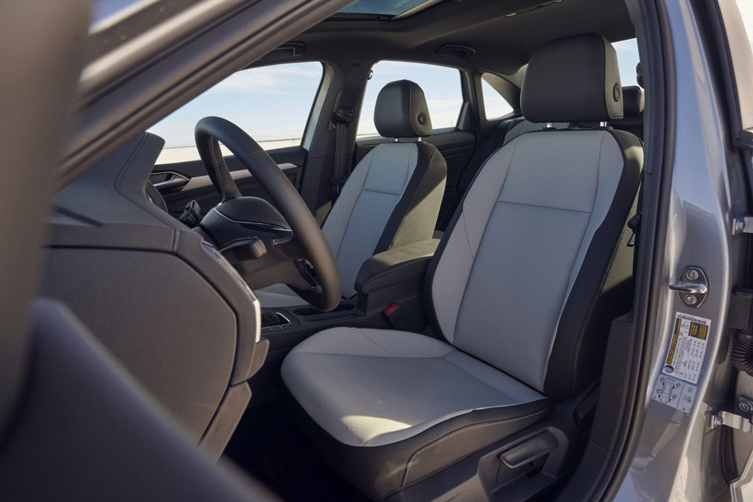 Exterior view of the heated seats of the 2021 Volkswagen Jetta