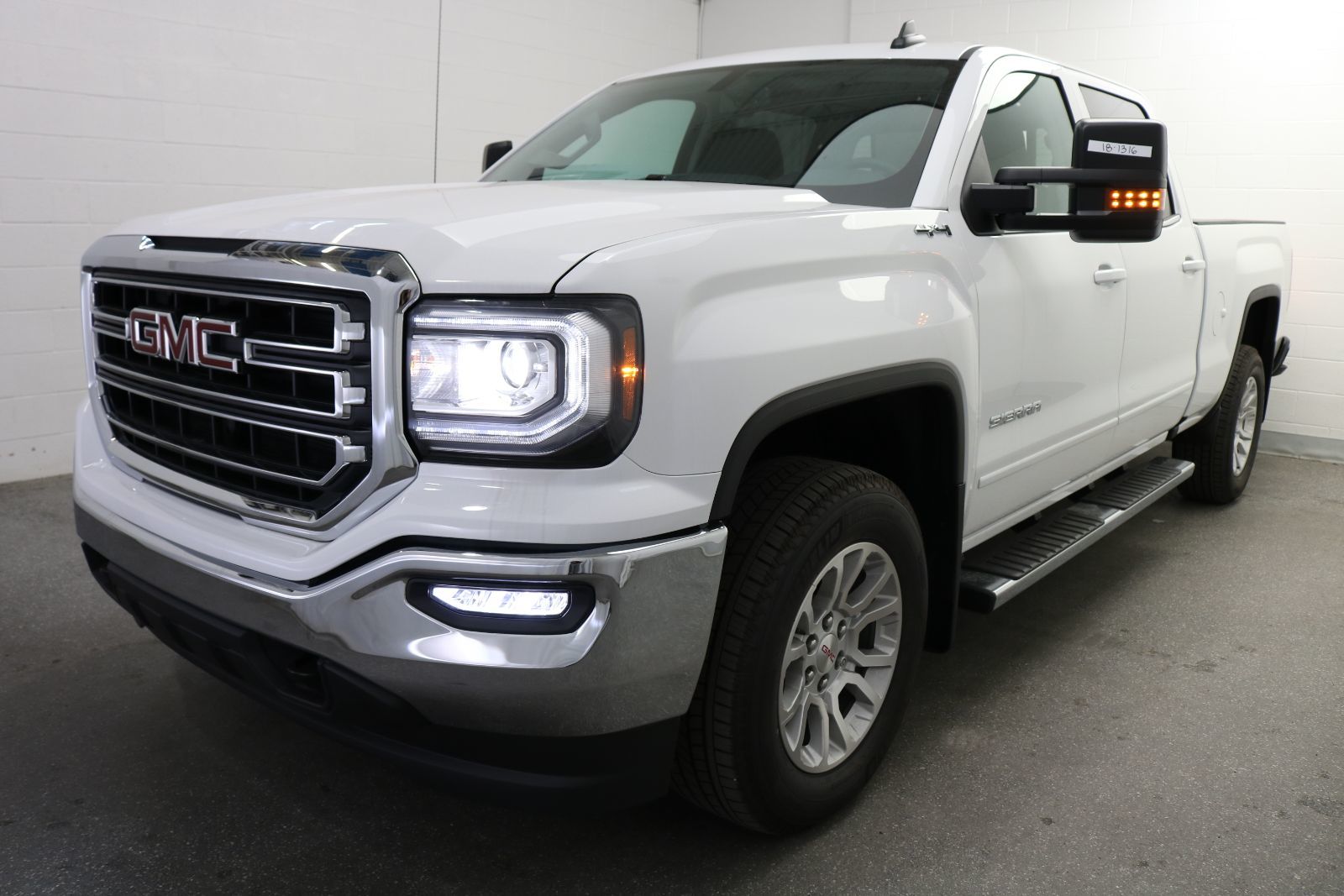 GMC Sierra 1500 SLE KODIAK 2018 Blanc Neuf 48579 0 Grenier