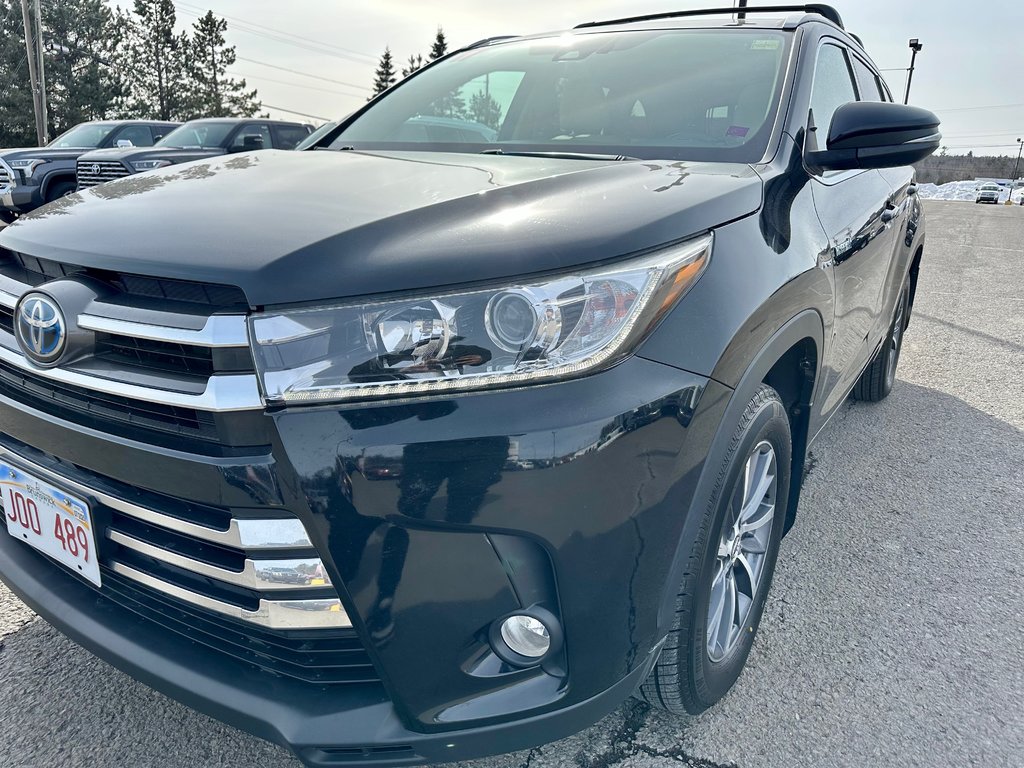 Fredericton Toyota Toyota Highlander Hybrid Xle