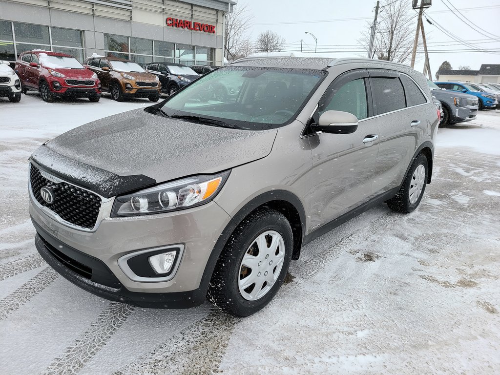 2016 Kia Sorento LX+ V6 3.3L. CAPACITE DE REMORQUAGE 5000LBS d'occasion à Baie StPaul