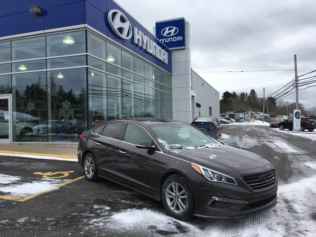 Hyundai Sonata GLS ...
