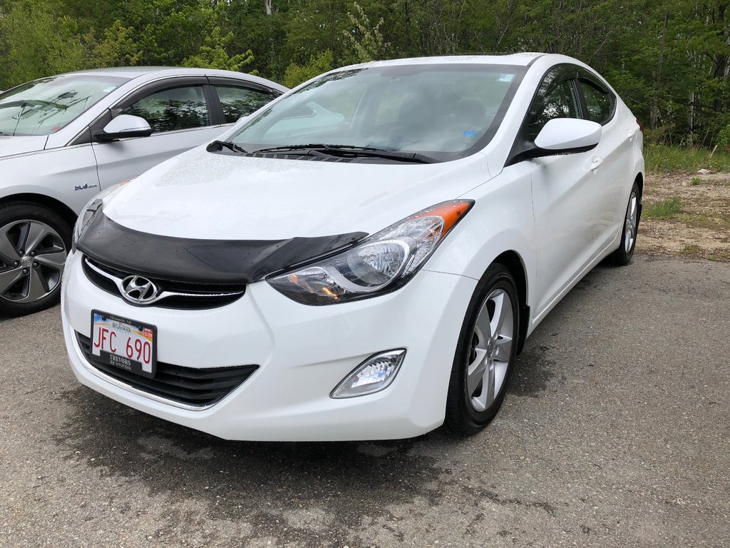 Hyundai Elantra: Emergency trunk safety release Hyundai Elantra: Emergency trunk safety release