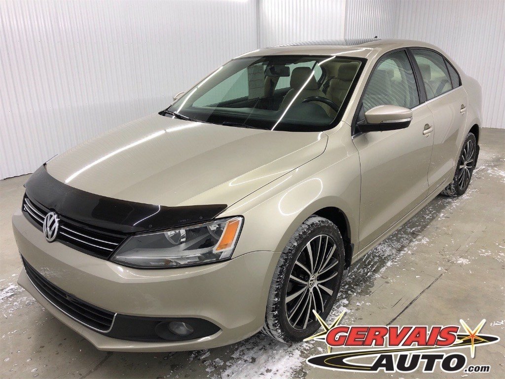 Volkswagen Jetta 2013 Highline 2.5 Cuir Toit MAGS *Bas Kilom?trage*