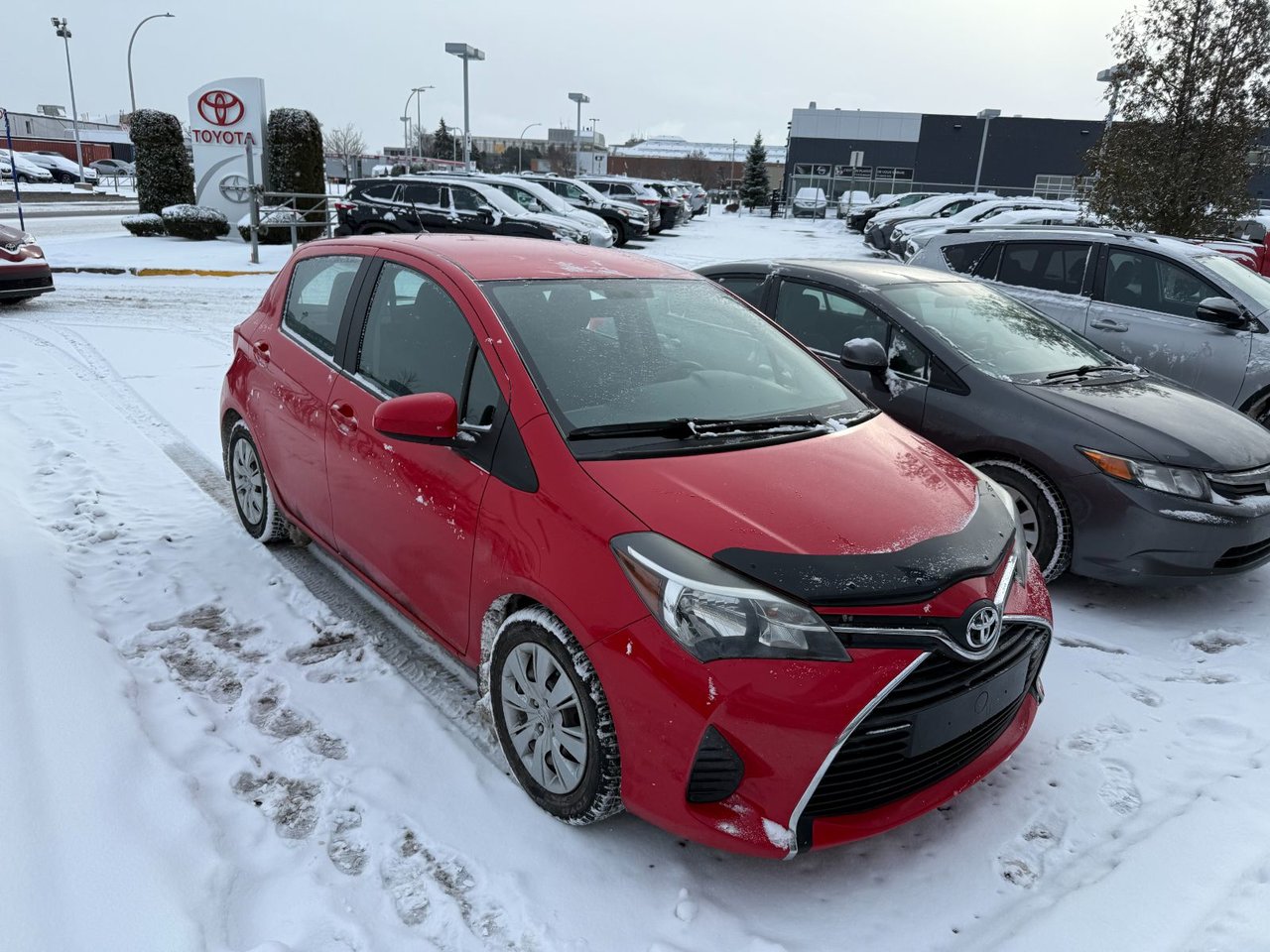 Toyota Yaris 2015 usagée de 24 580 km à vendre chez Otogo