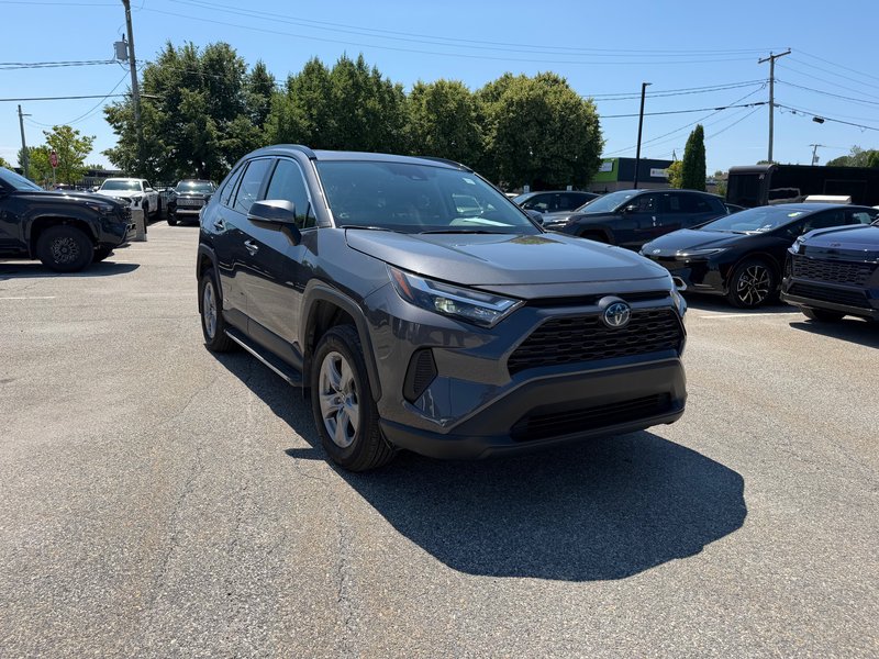 2024 Toyota RAV4 HYBRID AWD XLE