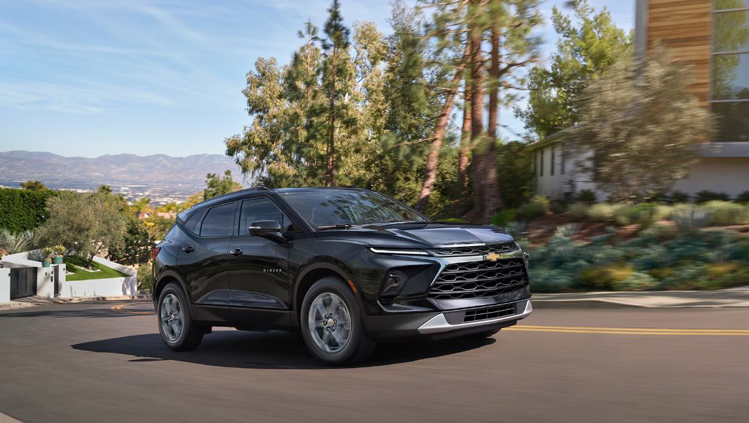 Vue 3/4 avant du Chevrolet Blazer 2025