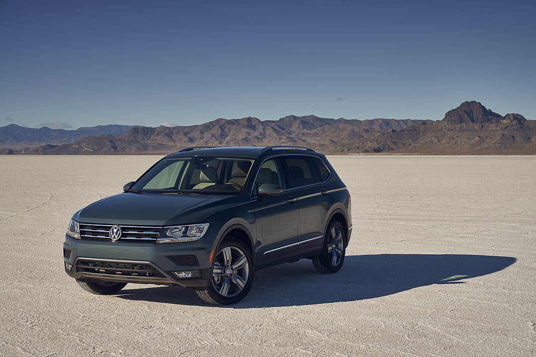 three quarter front view of the outline of the 2022 Volkswagen Taos