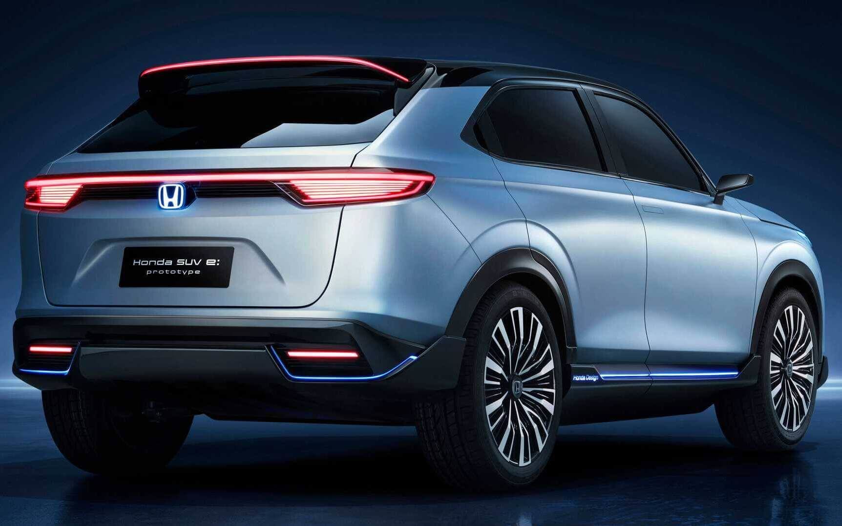concept sketch of the upcoming 2024 Honda Prologue seen from the side and back