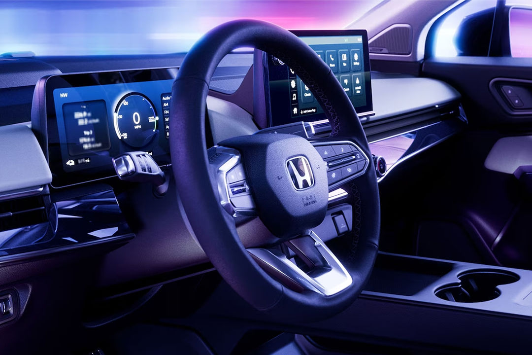 Interior view of the Honda Prologue 2024 and its dashboard