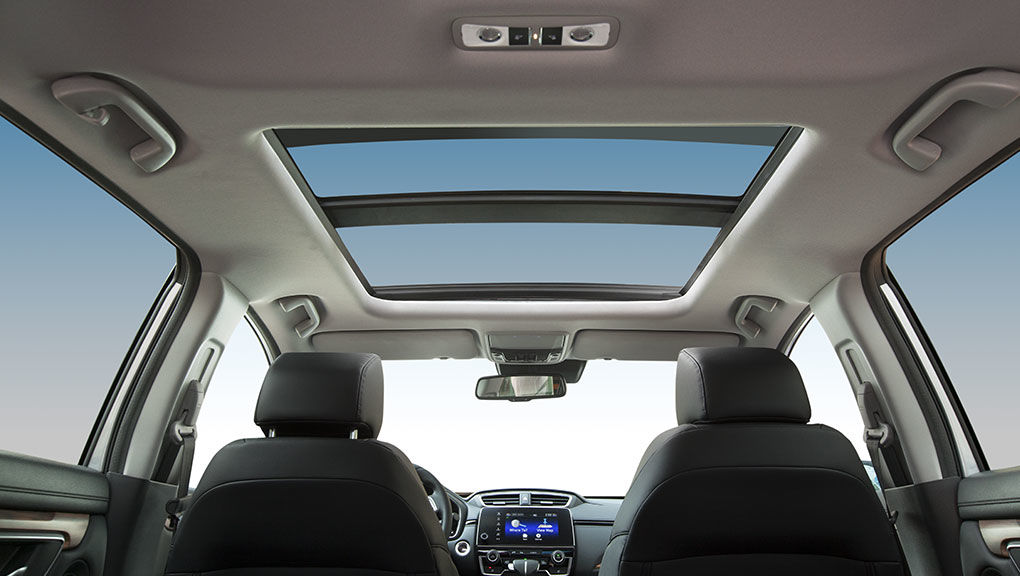 2018 Honda CR-V panoramic sunroof