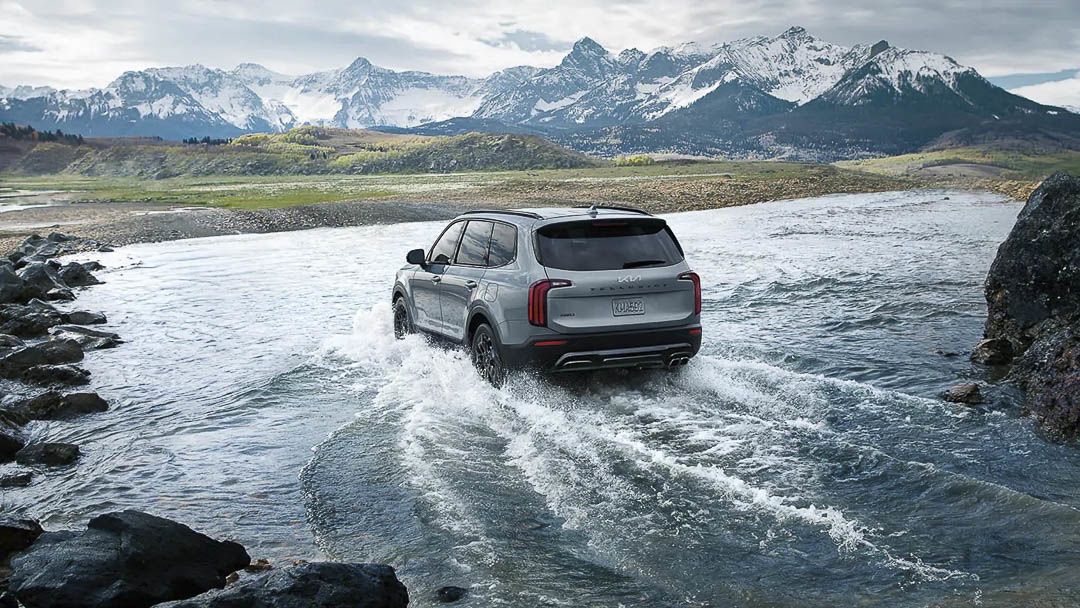 rear view of the 2022 Kia Telluride