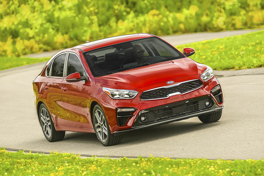 three quarter front view of the 2021 Kia Forte