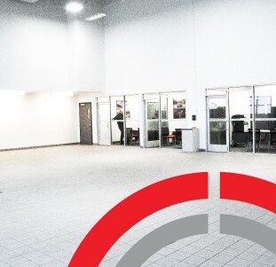 Delivery Bay that accommodates up to 50 people