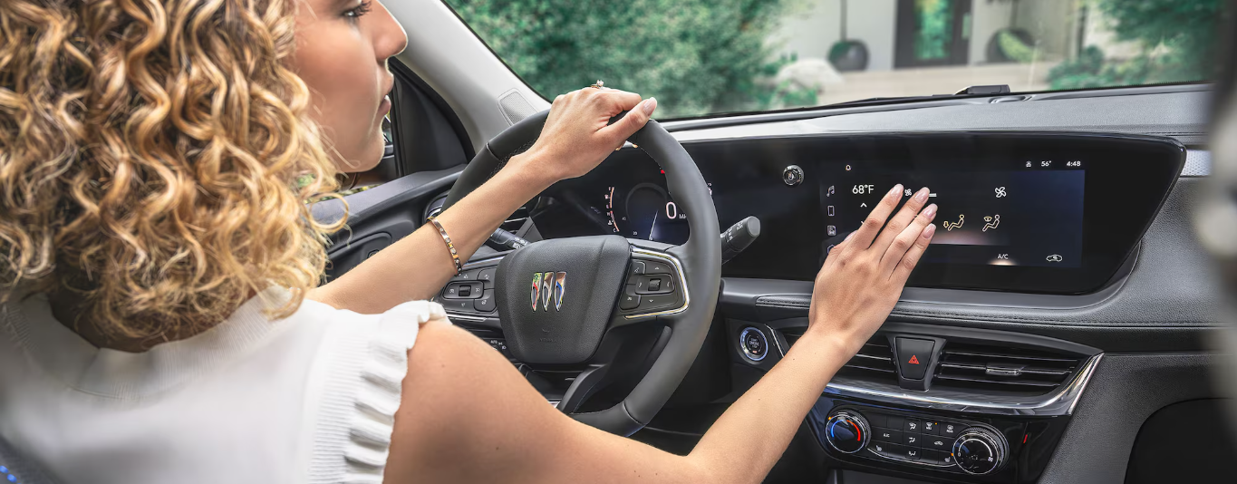 découvrez les technologies embarquées. essayez l’écran tactile intelligent. testez la connectivité sans fil. vivez l’expérience multimédia Buick. explorez l’interface intuitive. profitez du système Google intégré. activez Apple CarPlay sans fil. connectez Android Auto facilement. expérimentez le confort technologique. voyez l’affichage numérique en action. réservez un essai technologique. demandez une démonstration sur place. informez-vous sur les fonctionnalités. plongez dans l’innovation Buick. contactez-nous pour en savoir plus.