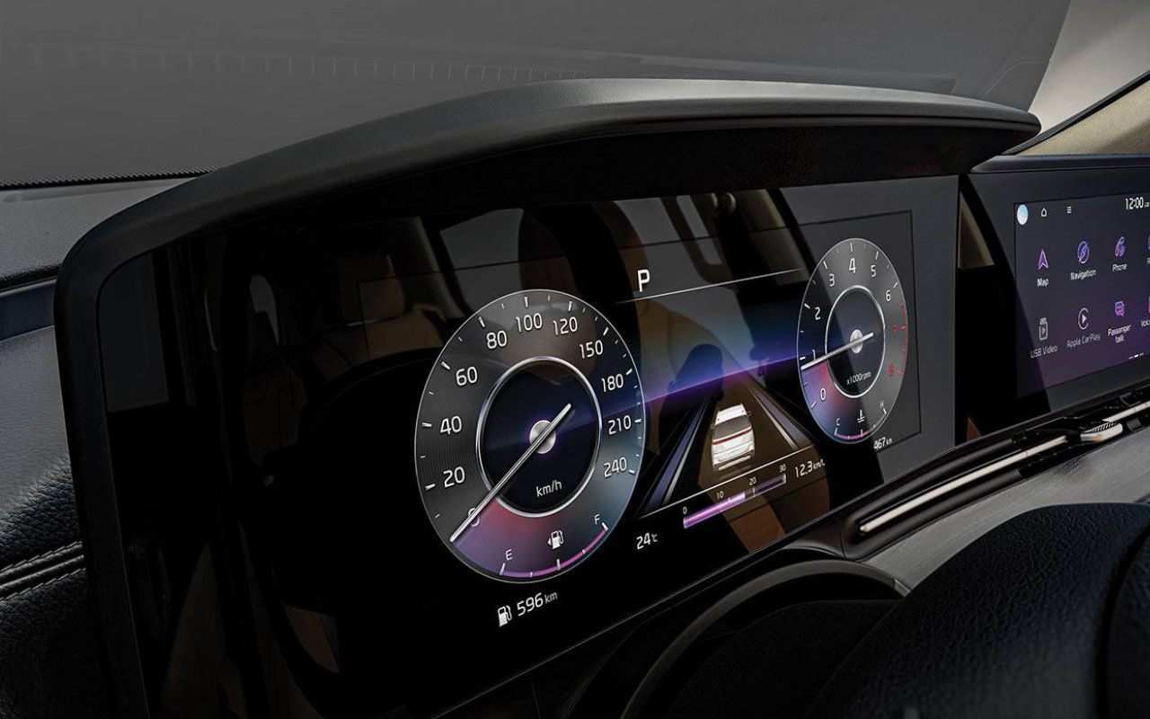 close-up dashboard view of a 2023 Kia Carnival