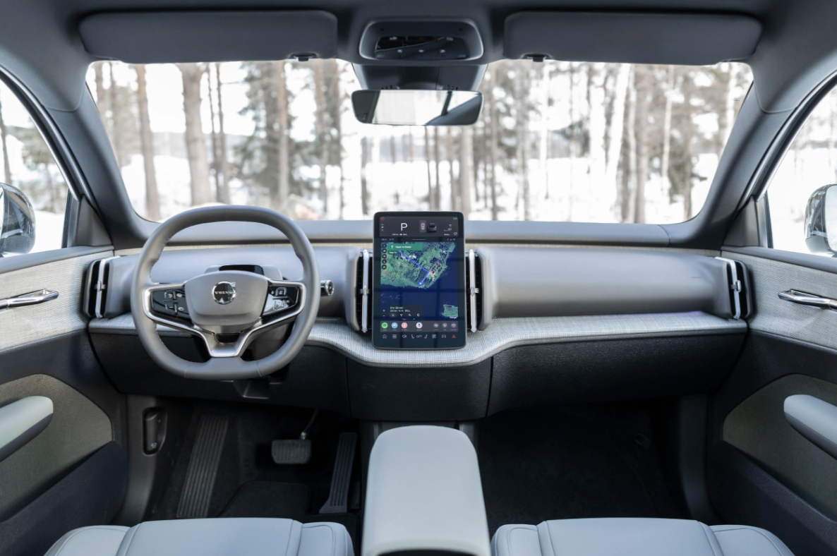 Volvo EX30 Cross Country