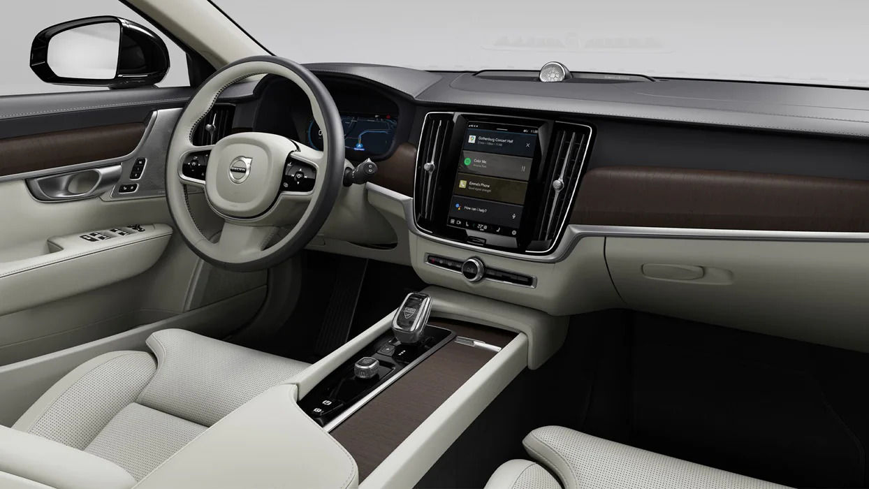 Interior image of the Volvo S90 and its grey seats