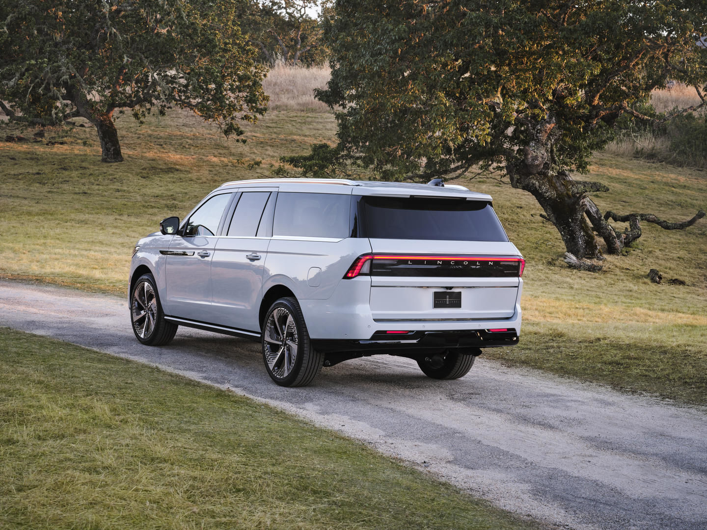 2025 Lincoln Navigator in Brampton