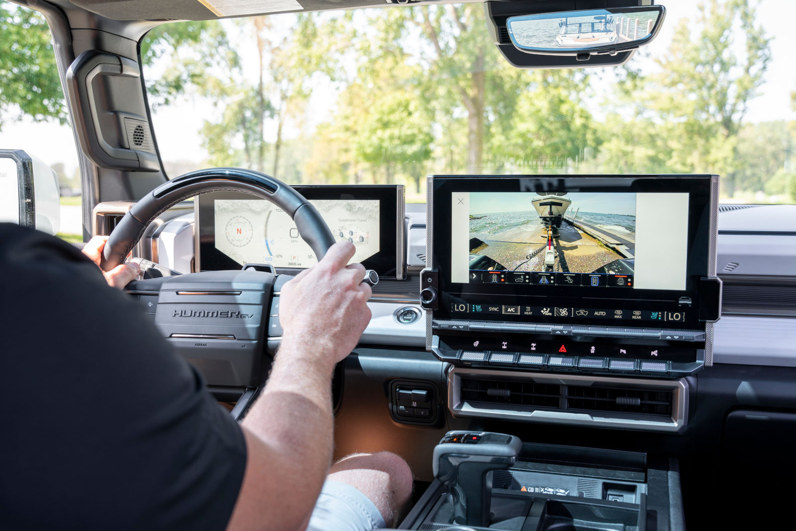 2026 GMC Hummer EV