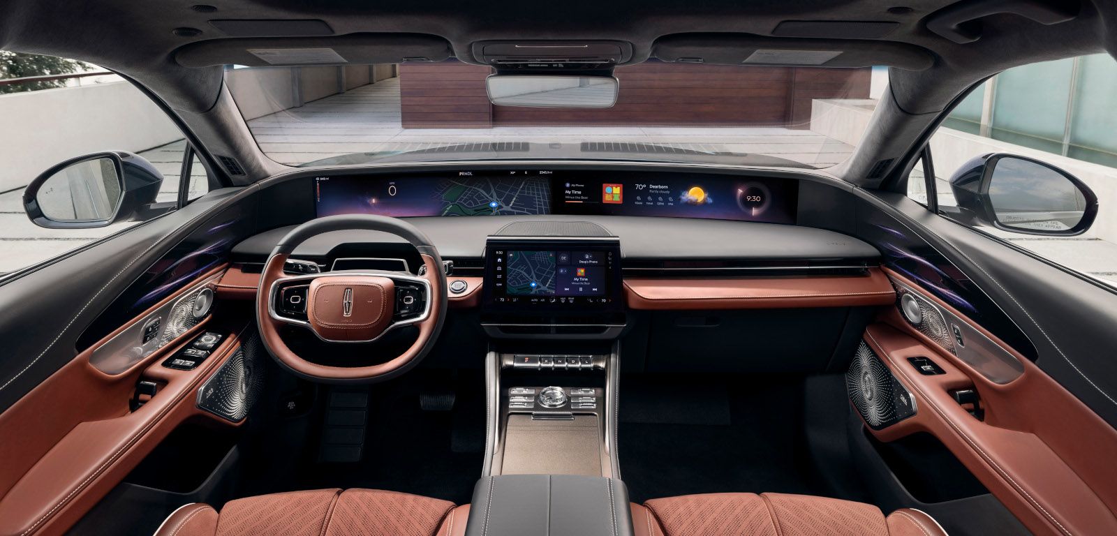 2025 Lincoln Nautilus - interior view of the panoramic dashboard screen and steering wheel - Bayfield Lincoln - Lincoln car dealership in Barrie, ON