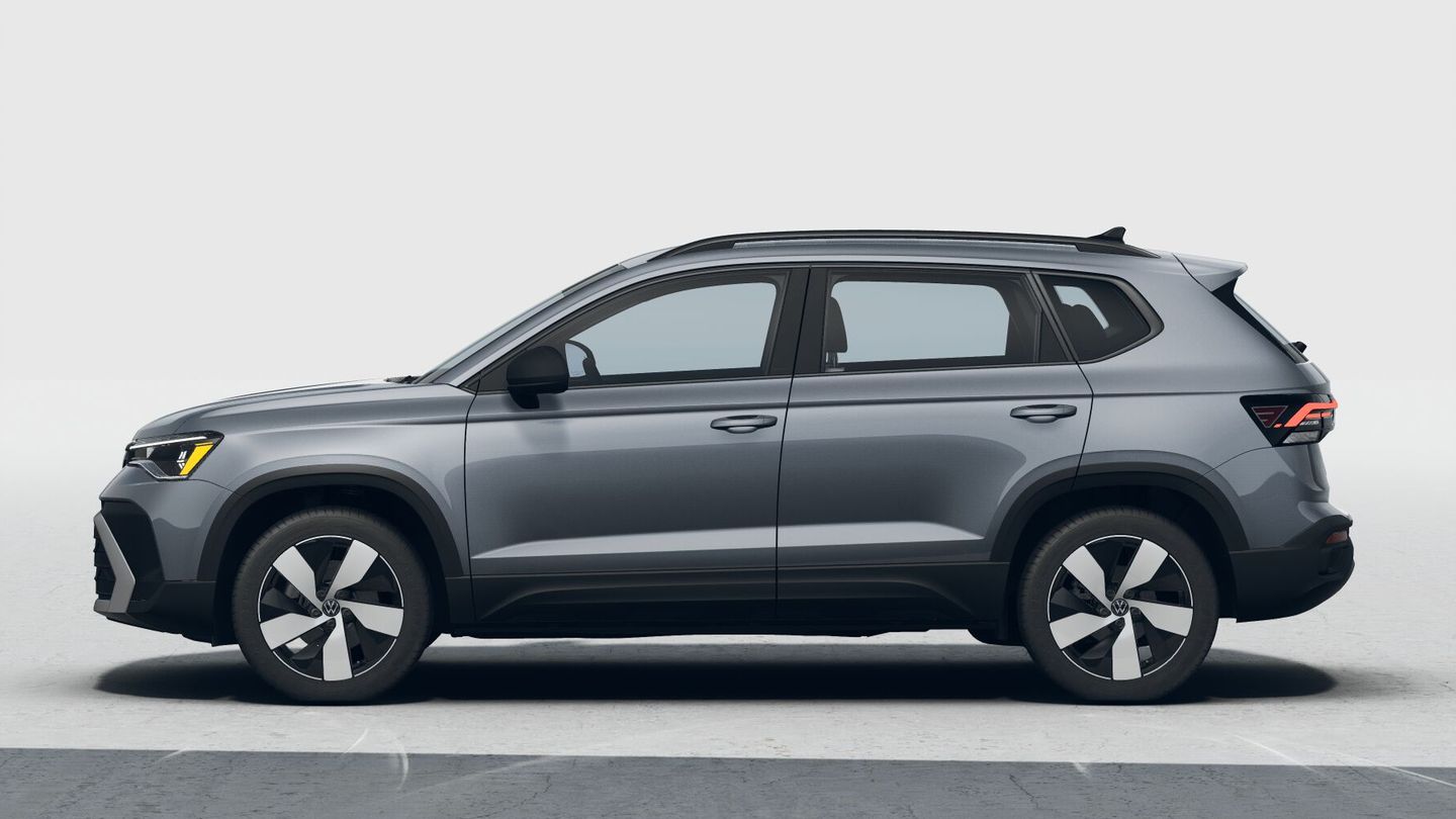 2026 Volkswagen Taos - Side profile view of a grey 2026 Volkswagen Taos - Humberview Volkswagen - New car dealership in Toronto, Ontario
