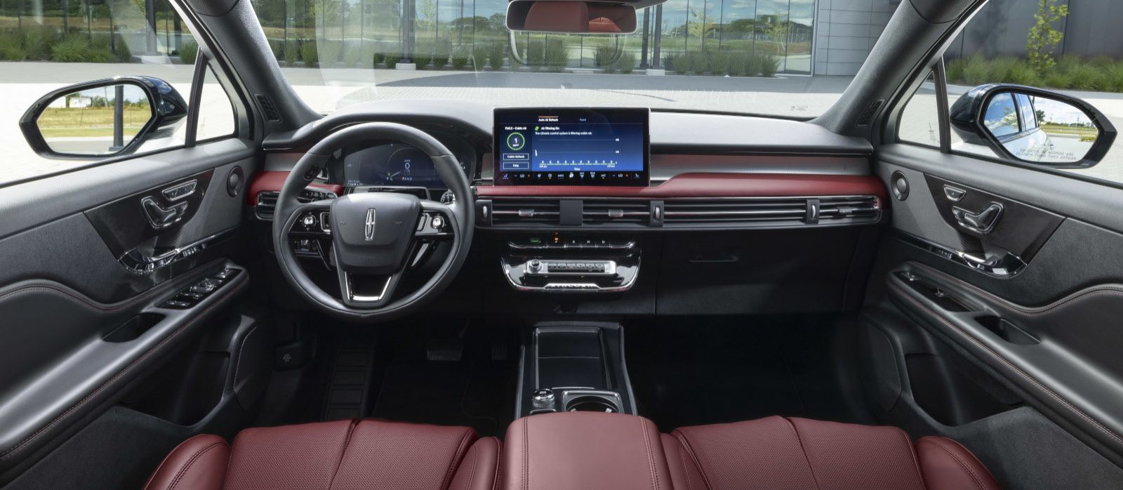 2026 Lincoln Corsair - interior view of the 2026 Lincoln Corsair Reserve featuring Eternal Red leather and digital dashboard - Bayfield Lincoln - New car dealership in Barrie, Ontario