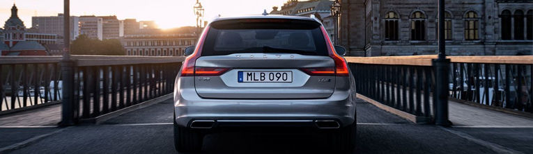 VOLVO V90 2019 - photo du dos