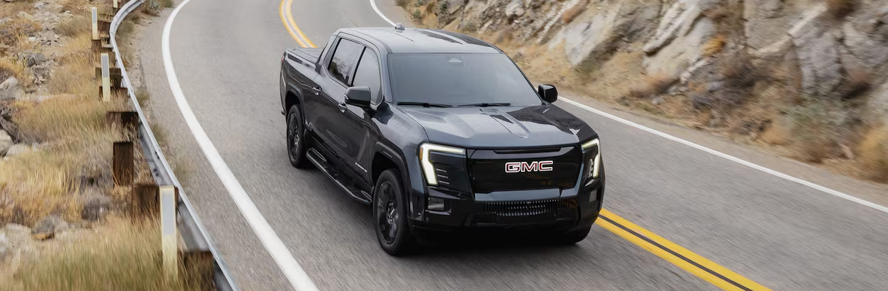 Sierra EV 2026. GMC Sierra Elevation. Electric pickup. Full-size truck. Electric range. Fast charging. 4x4 truck. Quiet driving. Built-in technology. GMC electric truck. Modern design. Spacious cabin. Wireless connectivity. Touchscreen display. Off-road driving. Everyday versatility. Electric towing. Sept-Îles Chevrolet. 2026 electric vehicle. Electric Sierra Quebec.