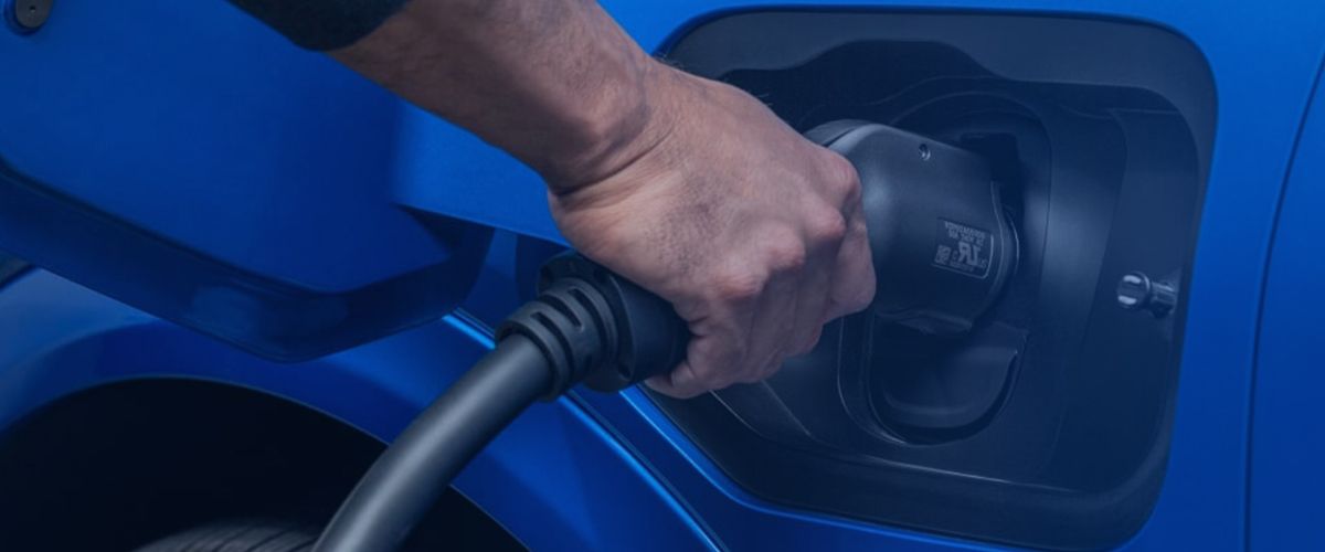 Image showing the Equinox EV charging.