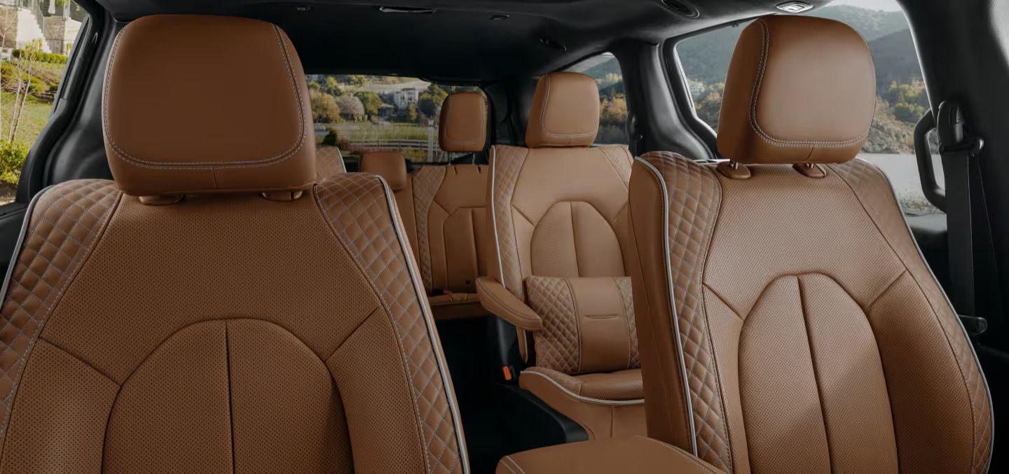 Front interior view of the seat of the Chrysler Pacifica