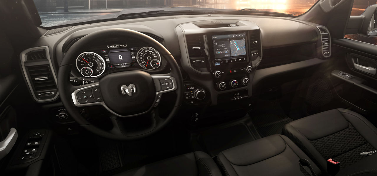 Interior view of the RAM 1500 2025 and its dashboard