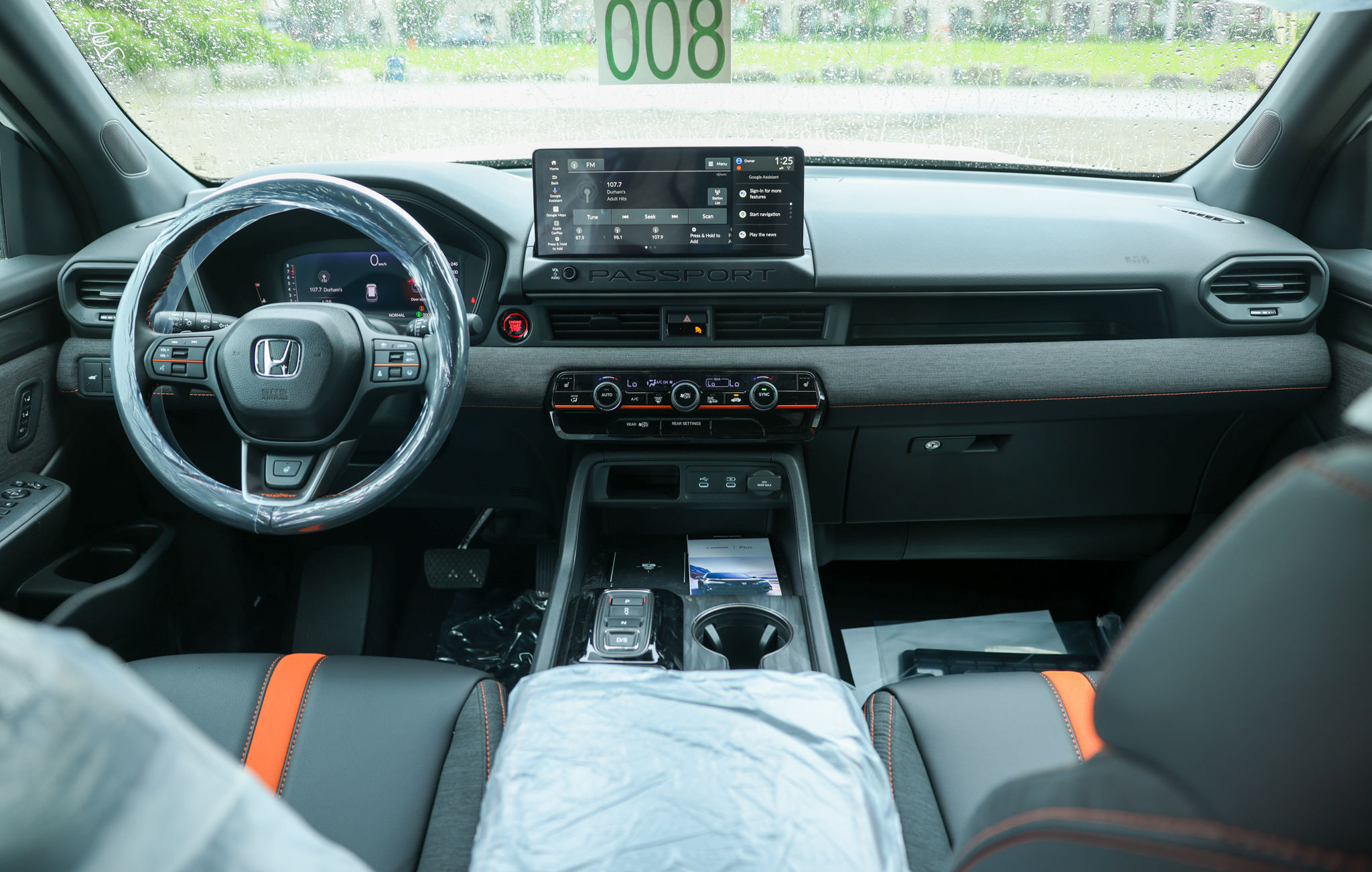 2026 Honda Passport Frontseat and Consoles