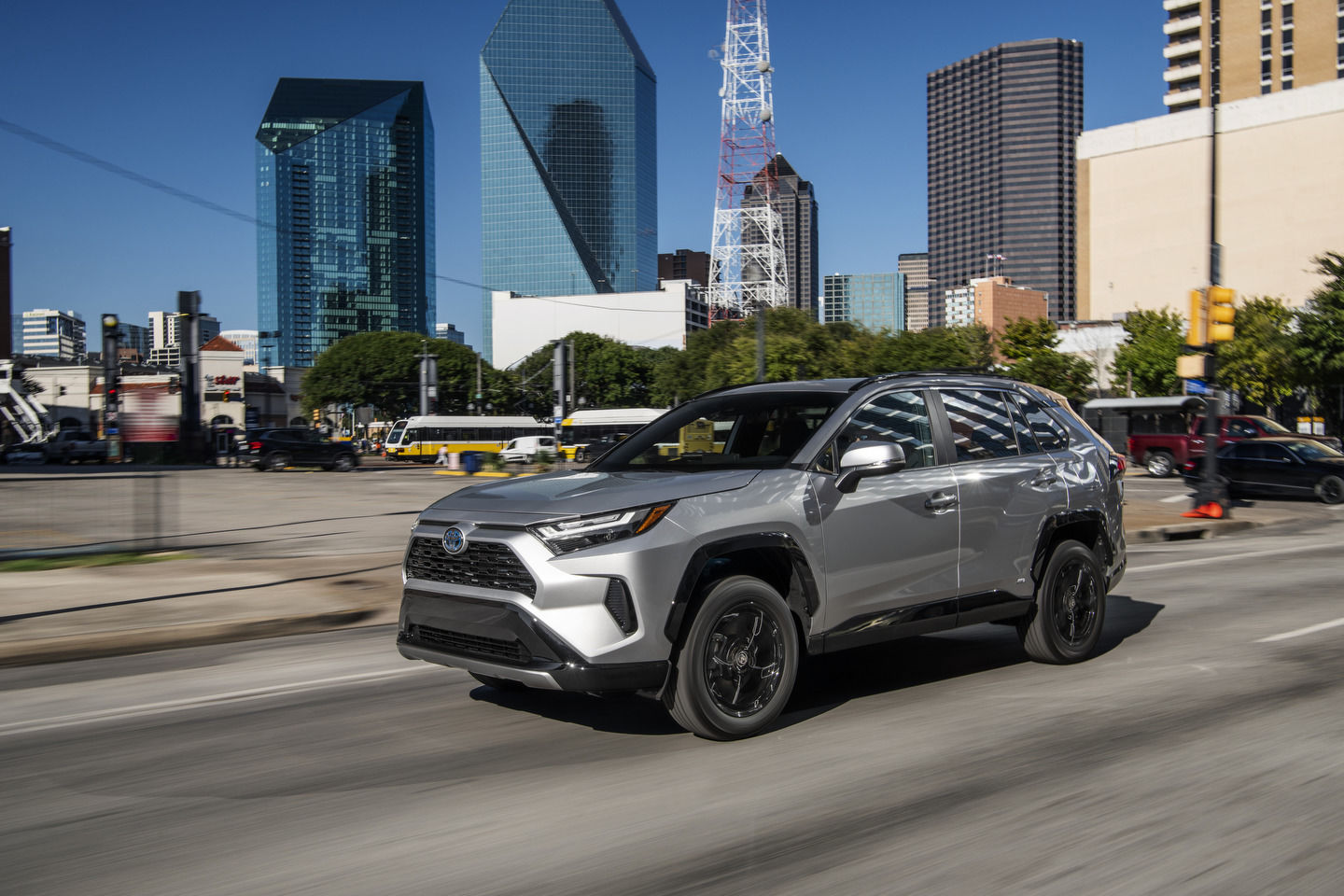 Is This the Ultimate Hybrid Compact SUV? RAV4 Hybrid Says YES