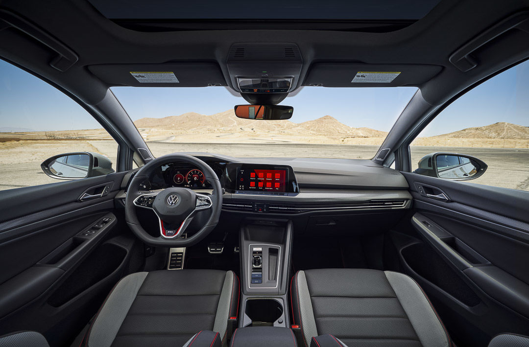 Vue habitacle VW Golf GTI 2022