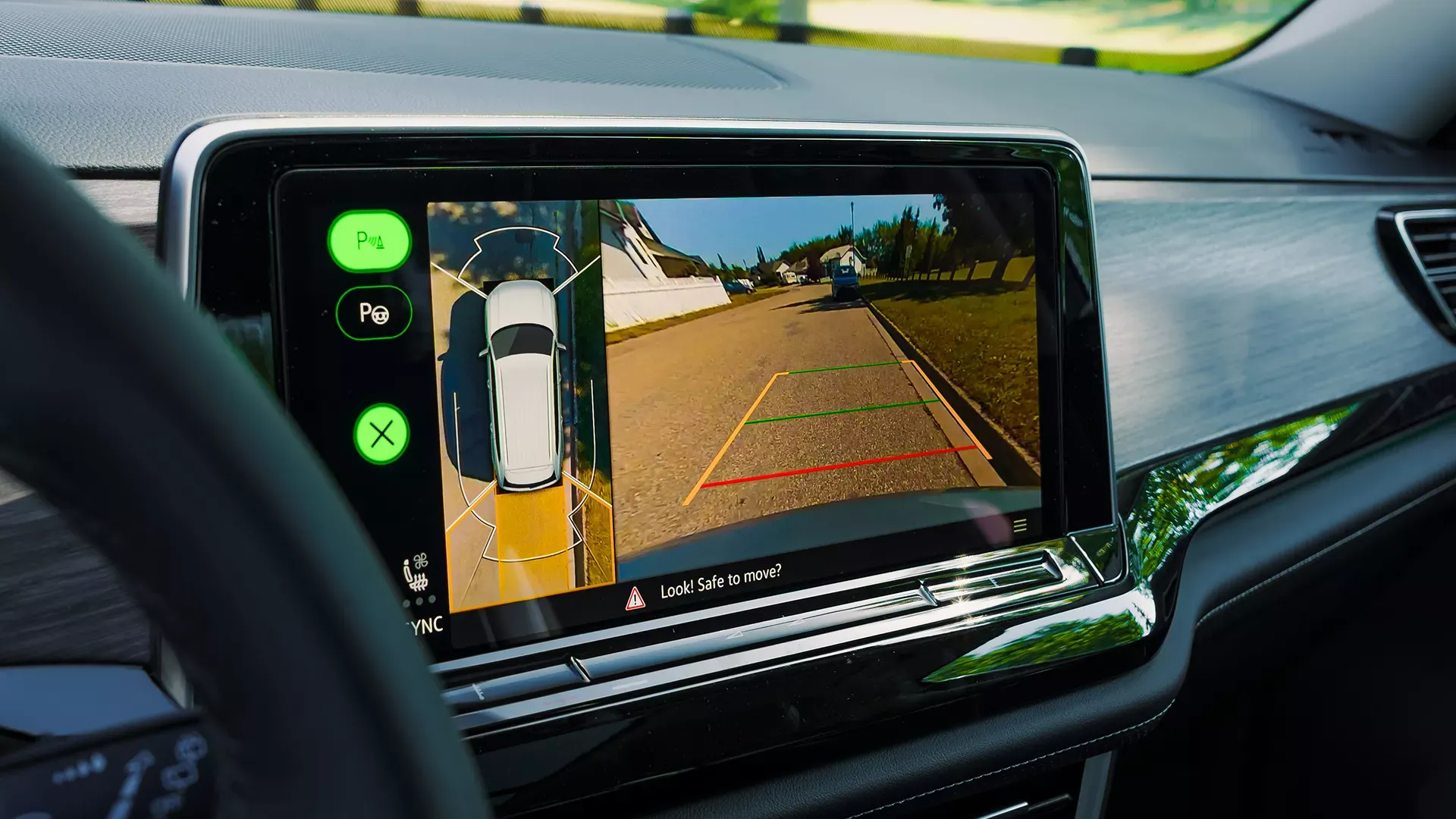 &Eacute;cran de cam&eacute;ra 360 degr&eacute;s dans le Volkswagen Atlas 2026.