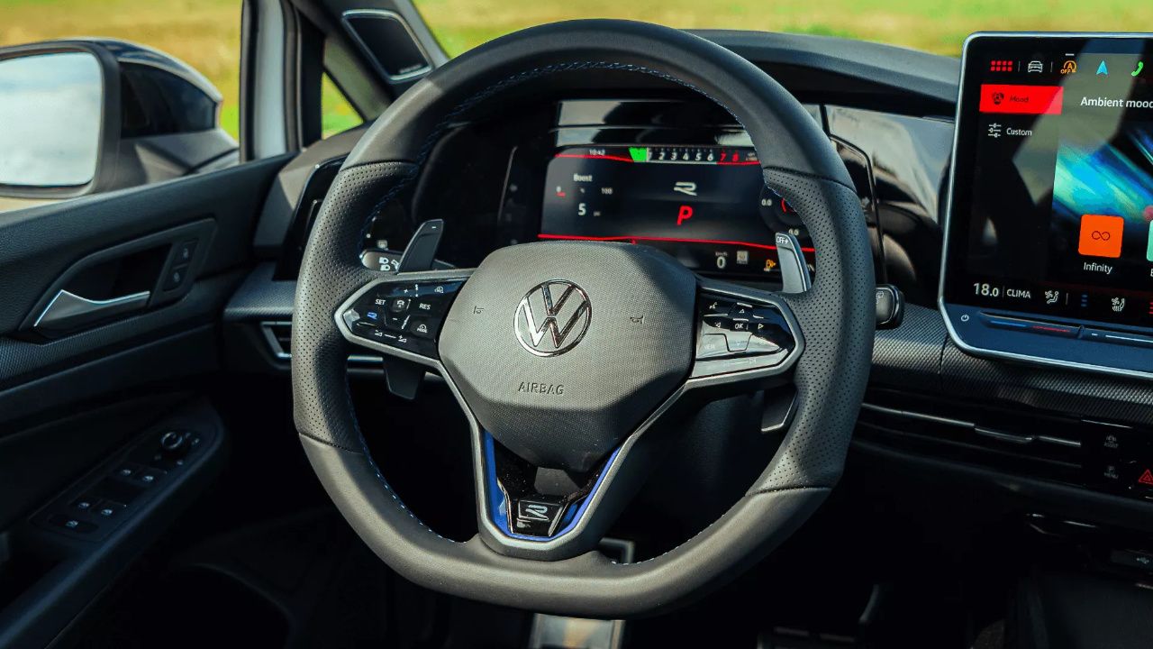 2026 Volkswagen Golf R cabin with driving technologies and 4MOTION system.