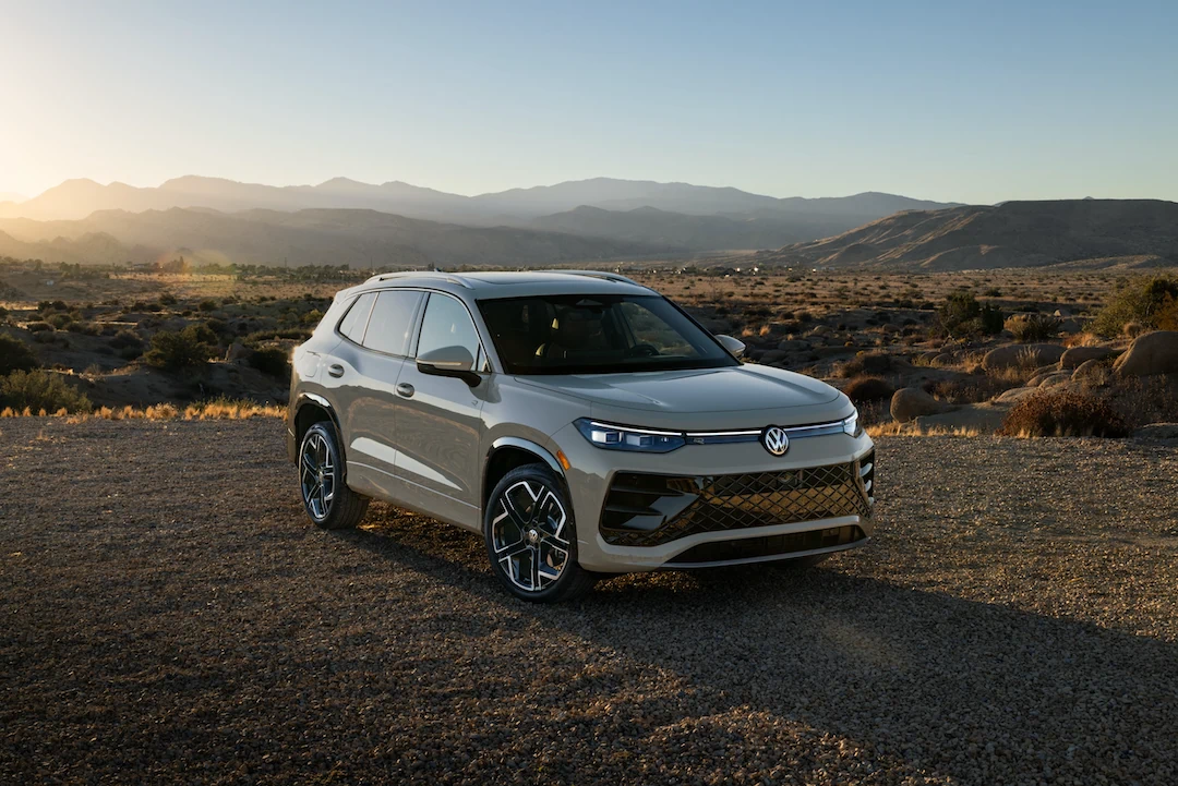 2025 Volkswagen Tiguan gas vehicle used to compare costs with an electric car.