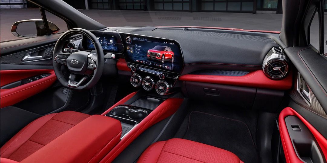 Intérieur avant du Chevrolet Blazer électrique.