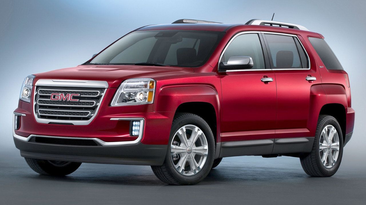 vue latérale avant d'un GMC Terrain 2016