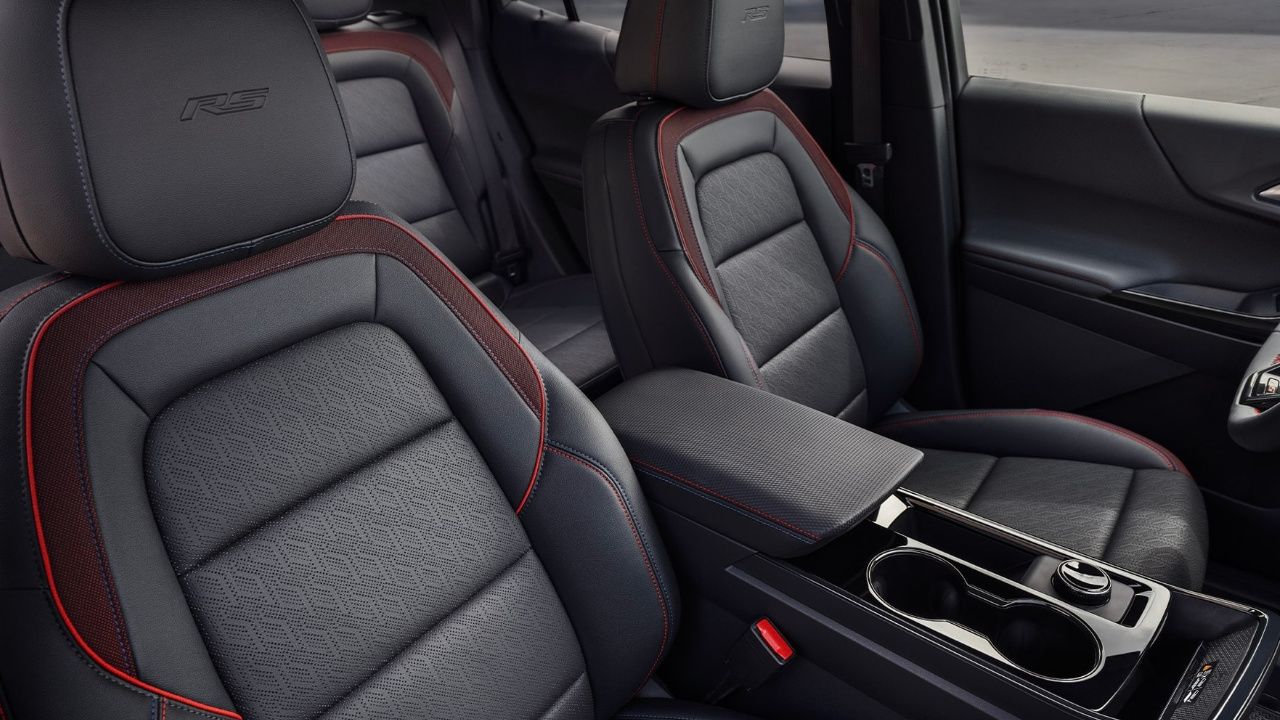 Intérieur moderne et confortable du Chevrolet Equinox 2026