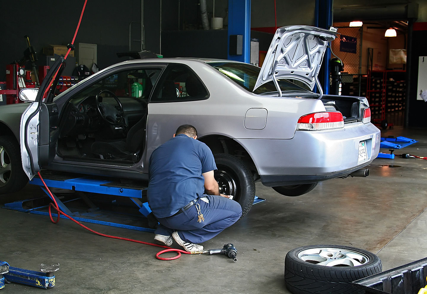 Basic vehicle maintenance tips for every make and model