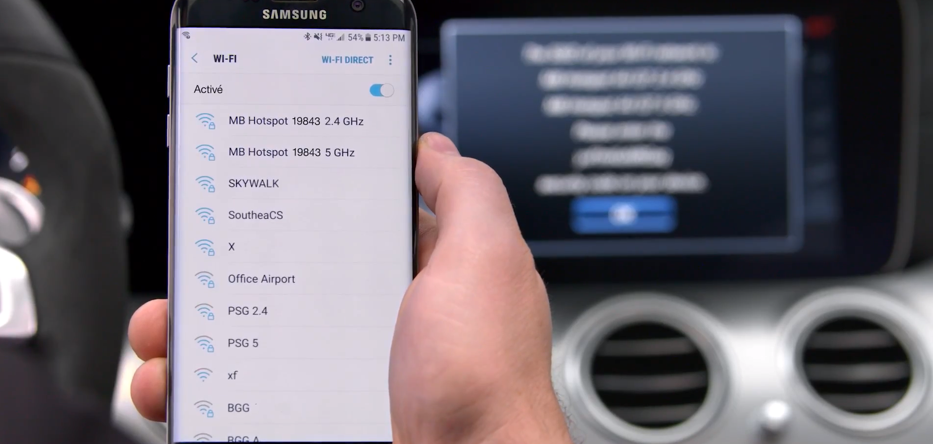 Comment faire: Point d’accès Wi-Fi | Mercedes-Benz Canada