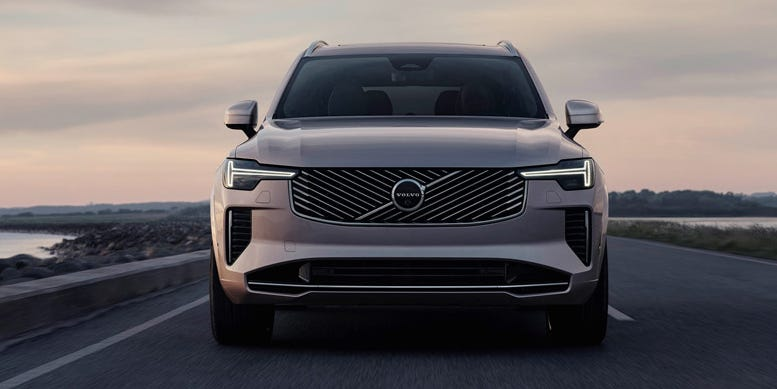 2025 Volvo XC90: A Redefined Luxury SUV with Scandinavian Elegance