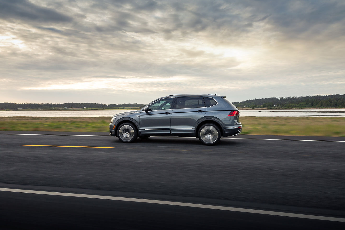 Pre-Owned VW Tiguan models stand out in winter with their advanced 4Motion AWD system