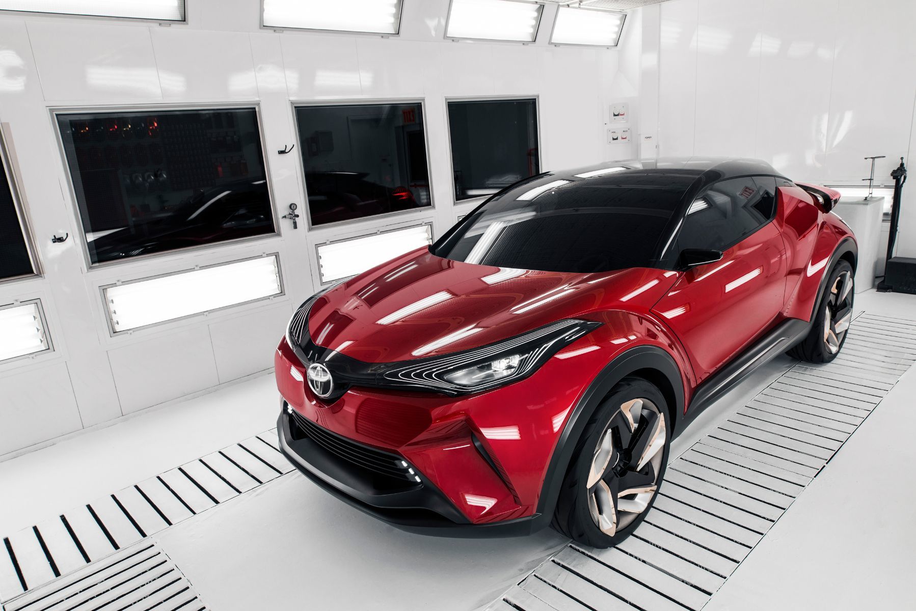 The Toyota C-HR Concept: Because “polarizing” is okay – but “boring” is not