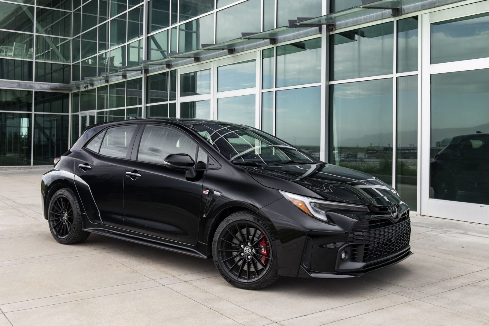 Ce qu'il faut savoir sur les fonctionnalités de la Toyota GR Corolla 2025 qui changent la donne